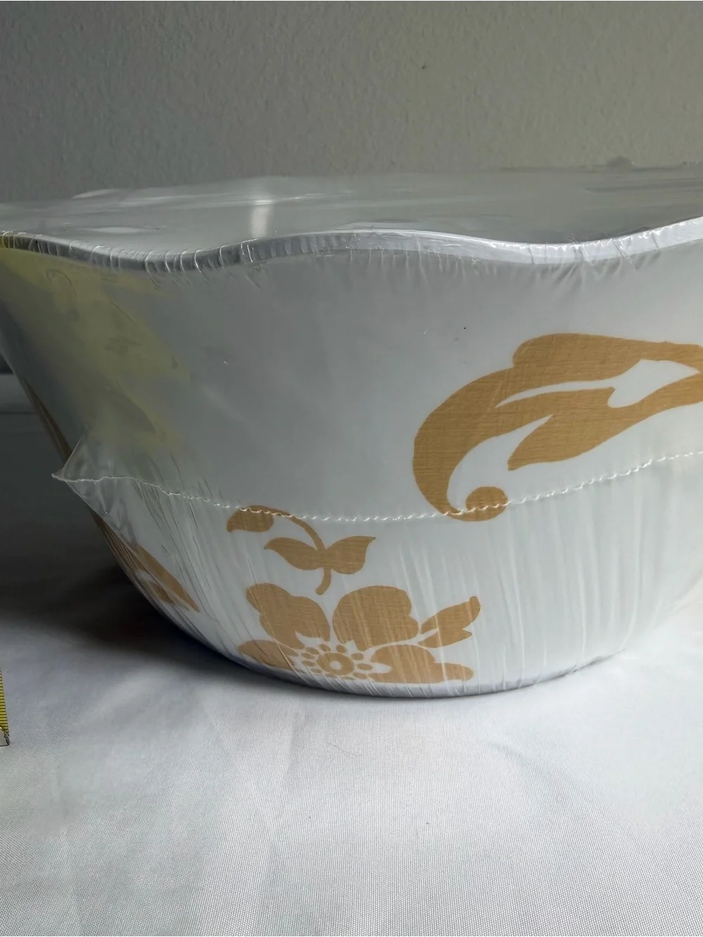Better Homes & Gardens Citrus Blossoms Set of 2 Serving Bowls Golden Apricot